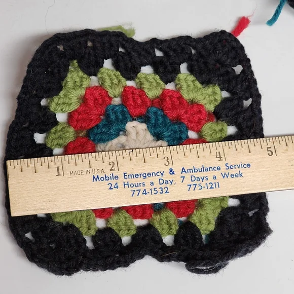 Vintage Crocheted Granny Squares 1-8" Individual Squares Colorful Lot Over 170 - Picture 13 of 16